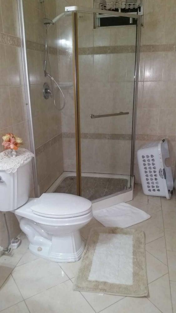 Baño GoBajac