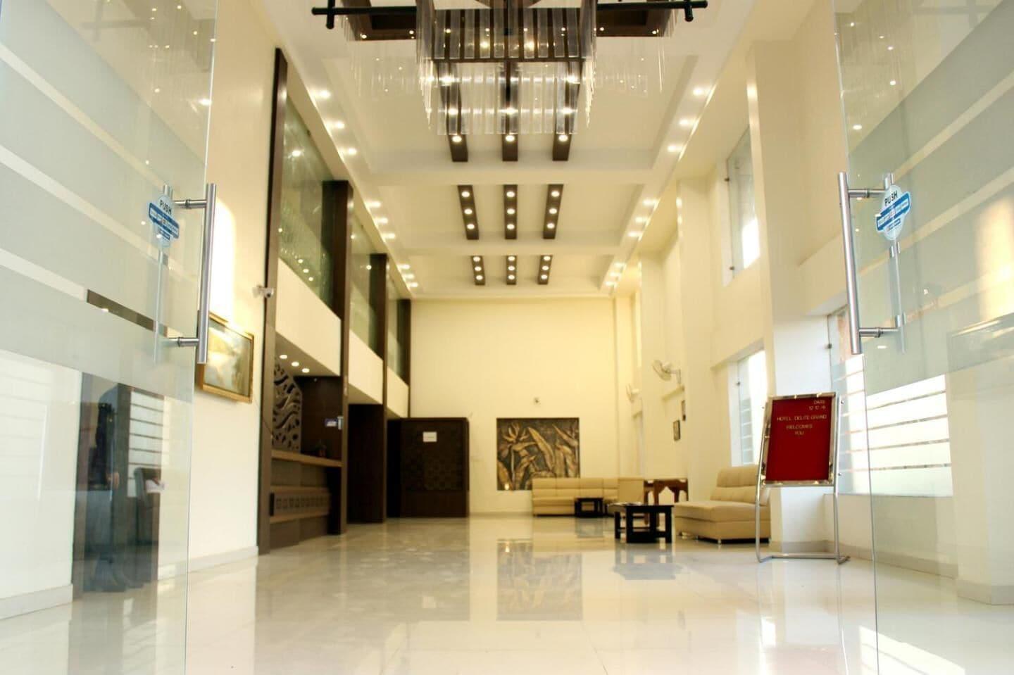 Vista Lobby Hotel Delite Grand