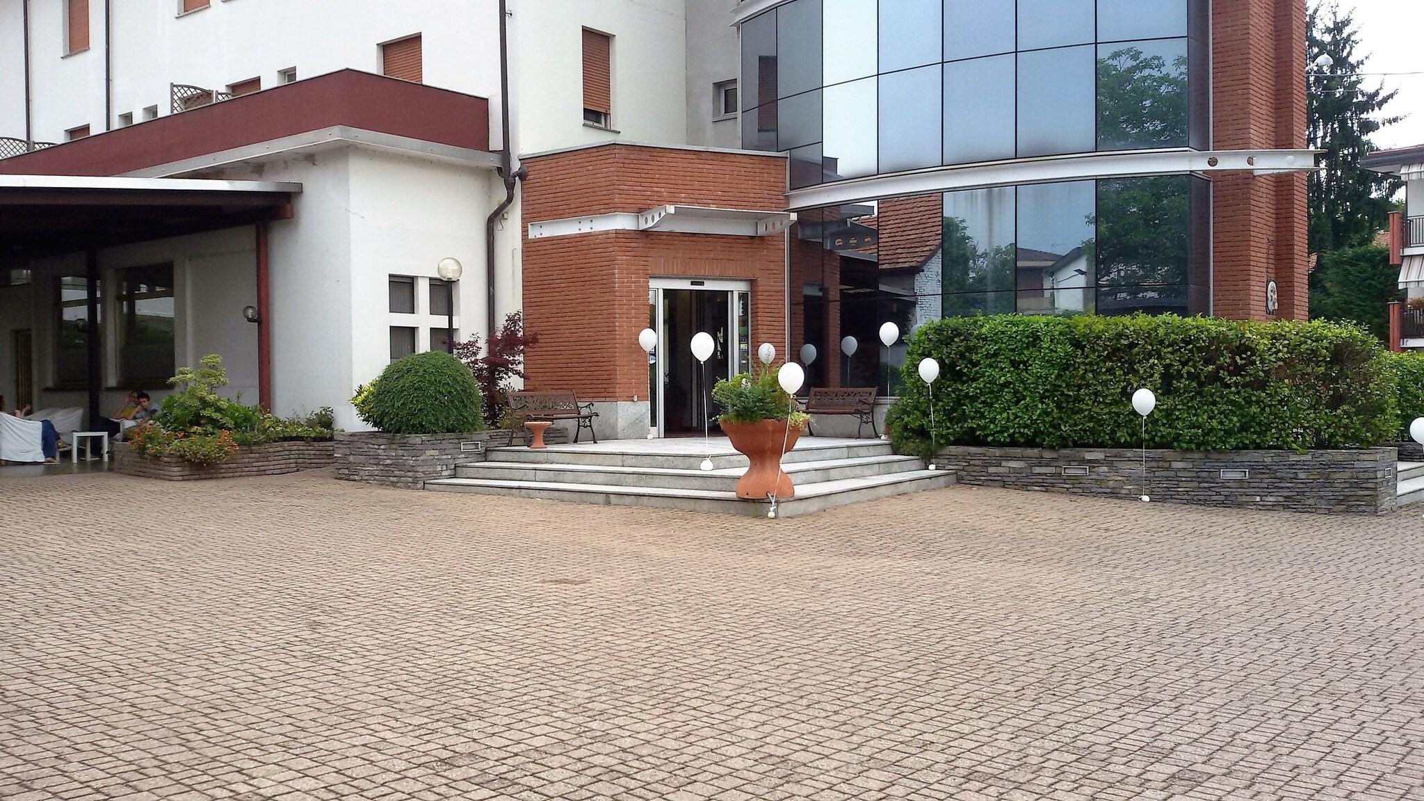 Vista Exterior Hotel Nuova Italia