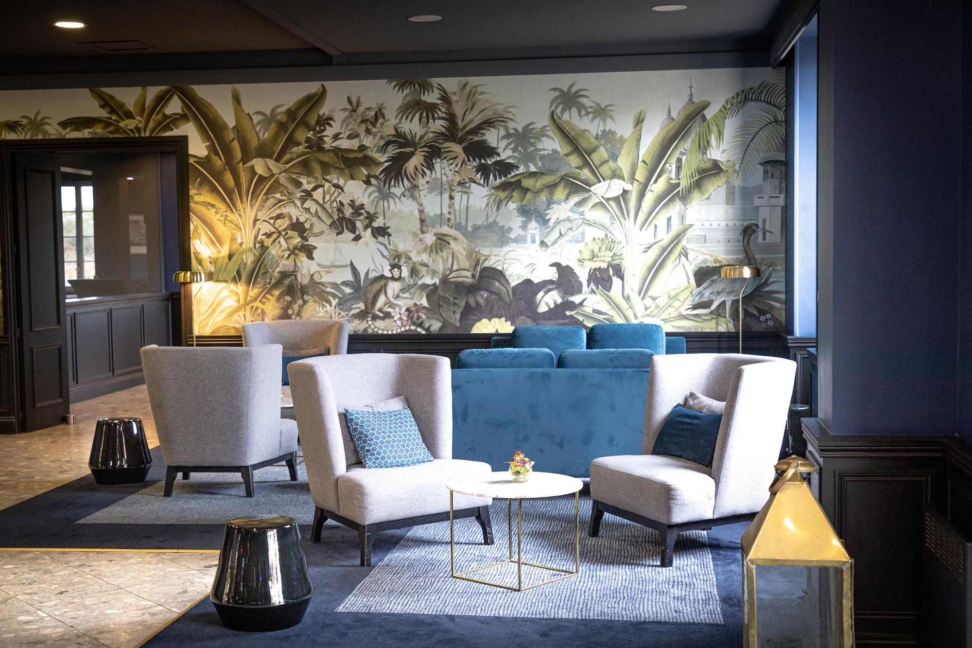 Vista Lobby Mercure Rochefort La Corderie Royale