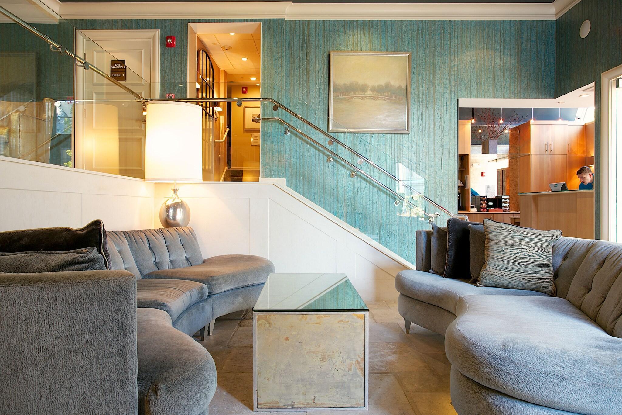 Vista Lobby Hotel Veritas