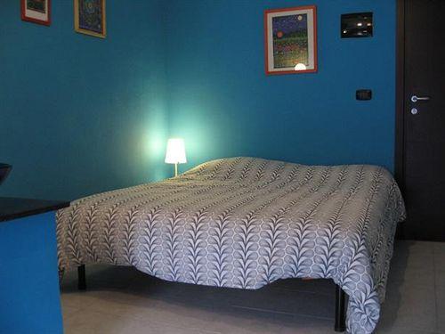 Varios Piazza Vittorio Bed and Breakfast