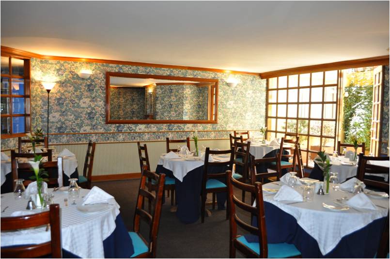 Restaurant Hotel Chico Imperial Aparta Suites