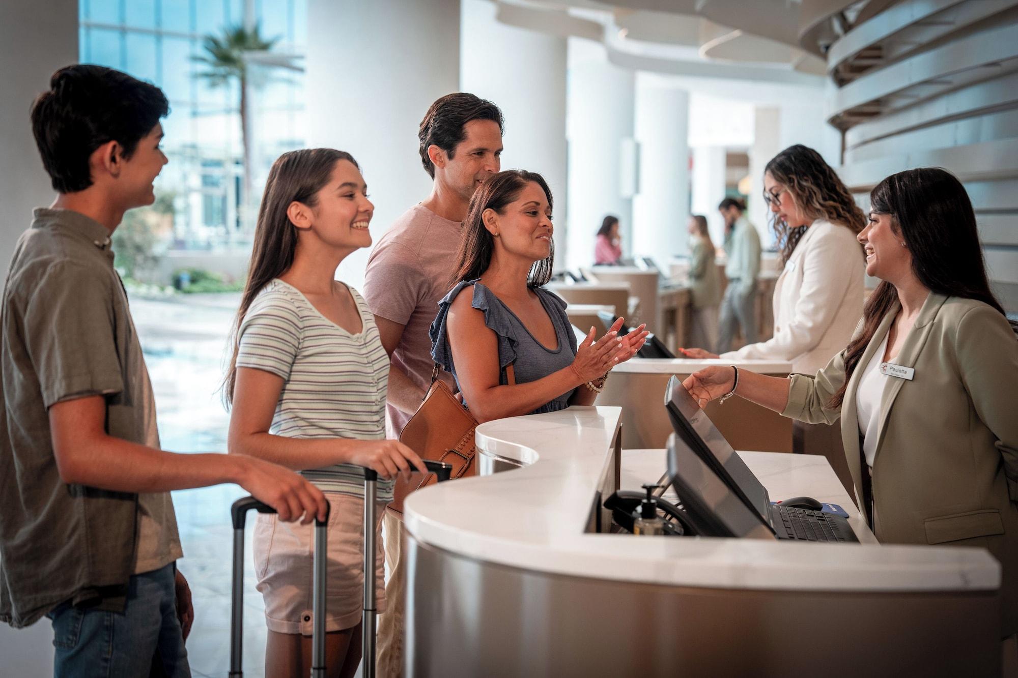 Vista Lobby Gaylord Pacific Resort & Convention Center