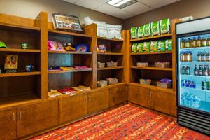 Alojamiento - Best Western Plus Carousel Inn & Suites