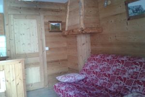 Alquiler Vacacional - Traditional plank Savoyard Chalet