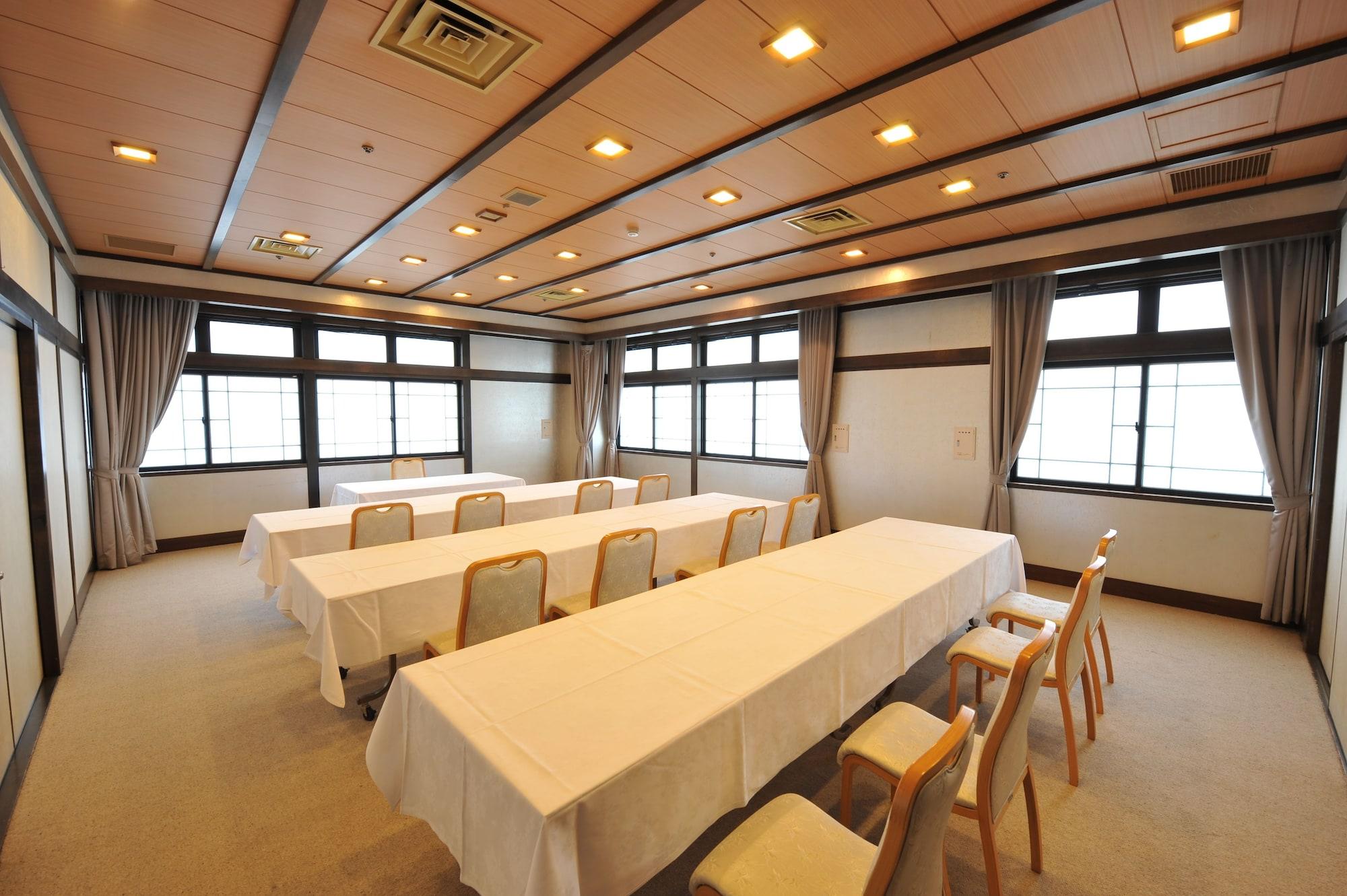 Sala de Reuniones Hagi No Yado Tomoe