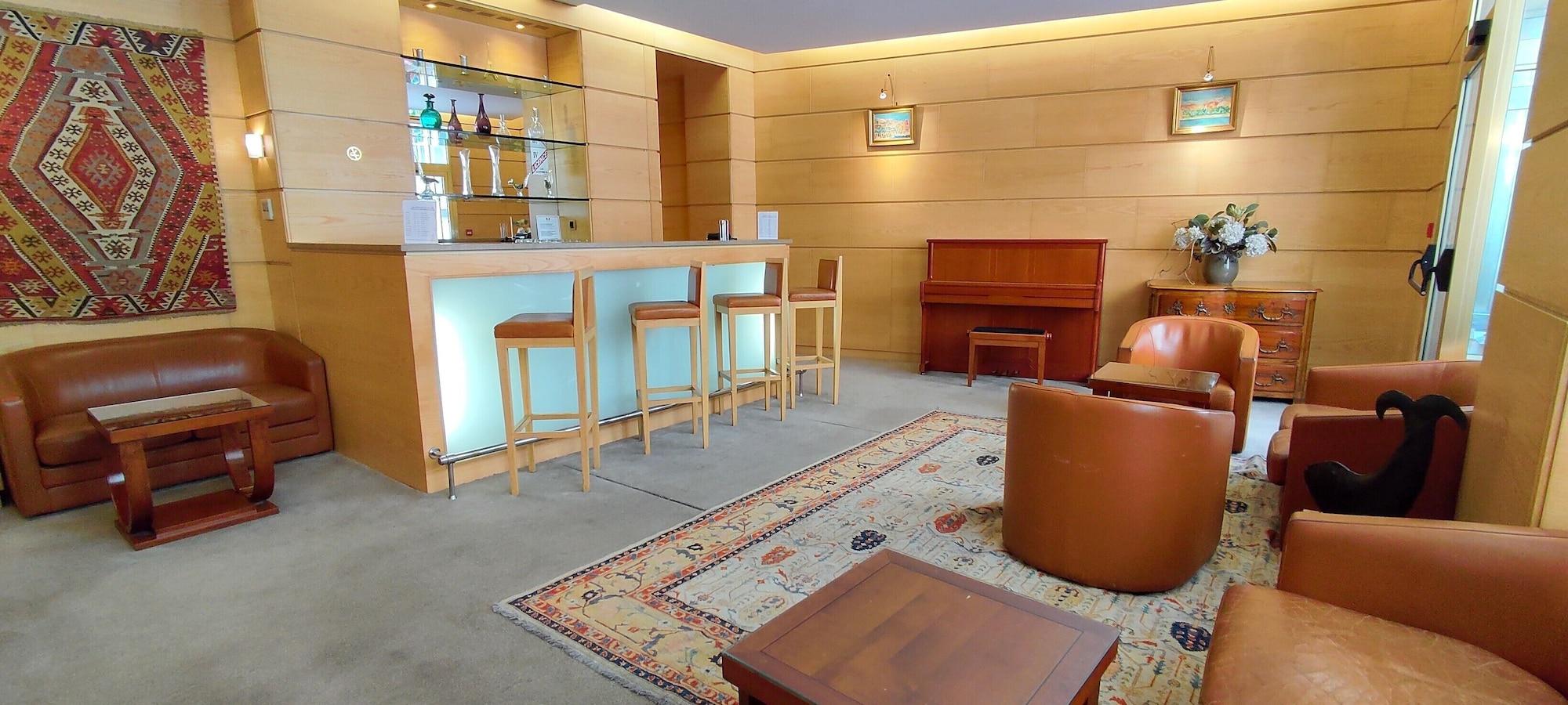 Bar/Salón Grand Hôtel du Havre