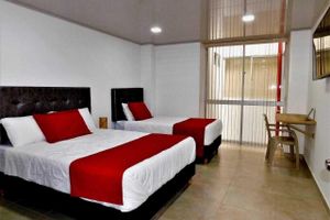 Paquete - Hotel Monarka