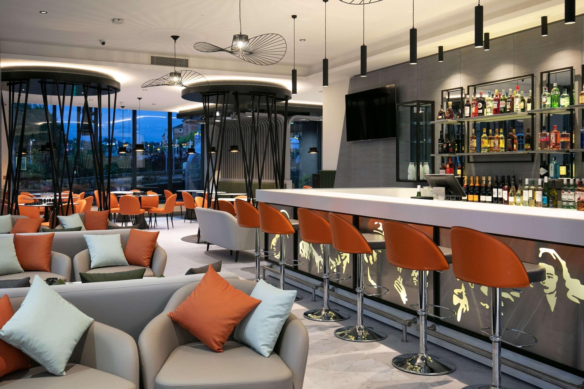 Varios Spark by Hilton Luton