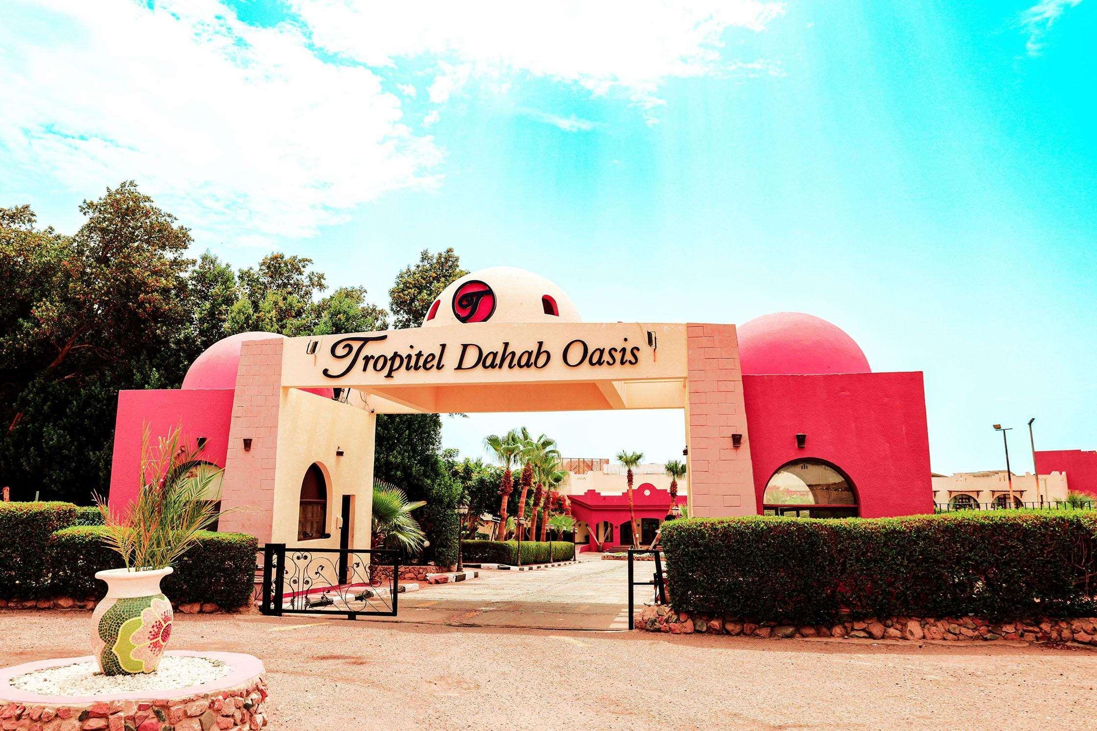 Vista Exterior Tropitel Dahab Oasis Resort