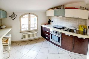 Alquiler Vacacional - Gorgeous open attic space, luxury finishes