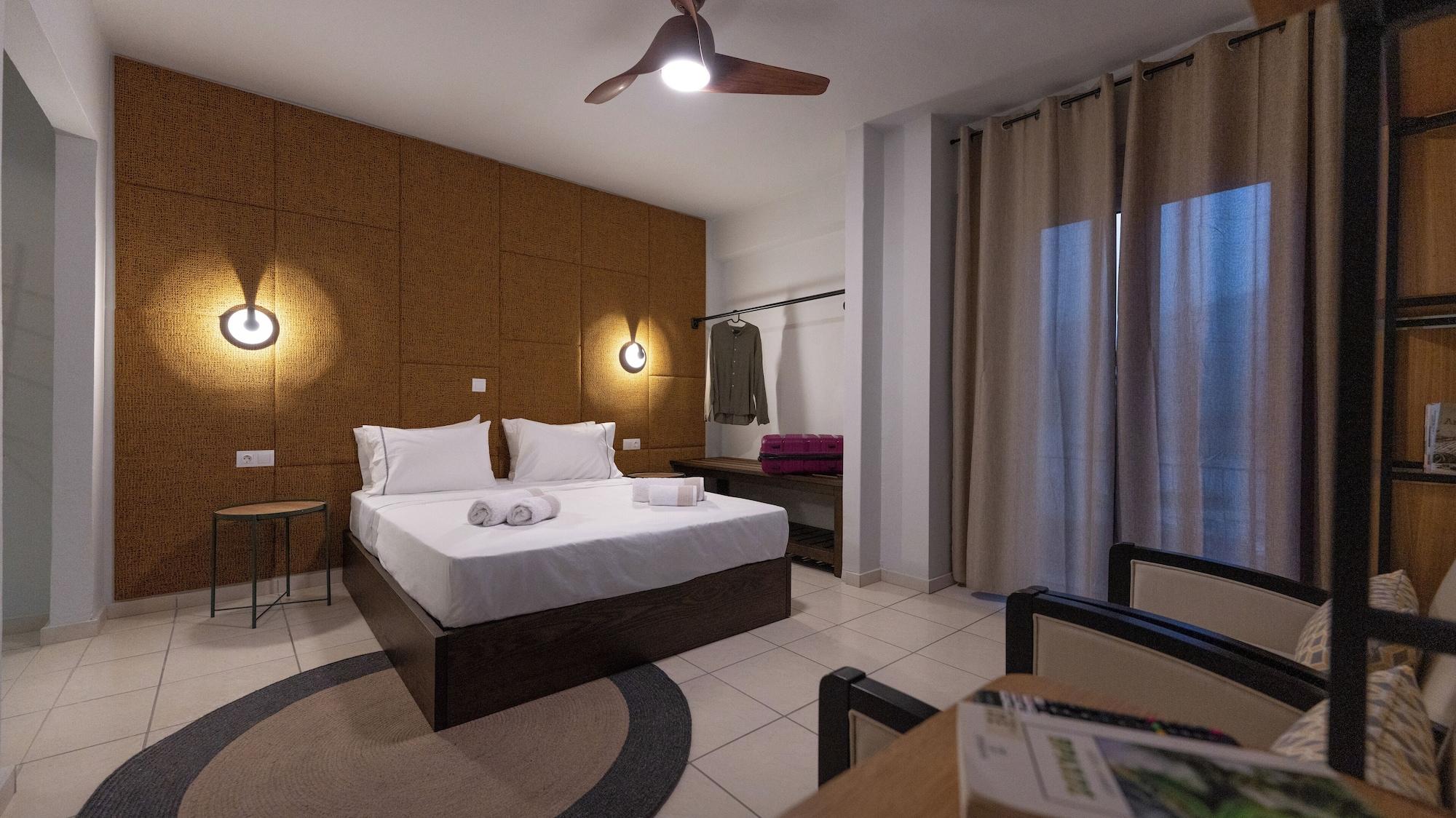 Varios WELL BEING LUXURY APARTMENTS