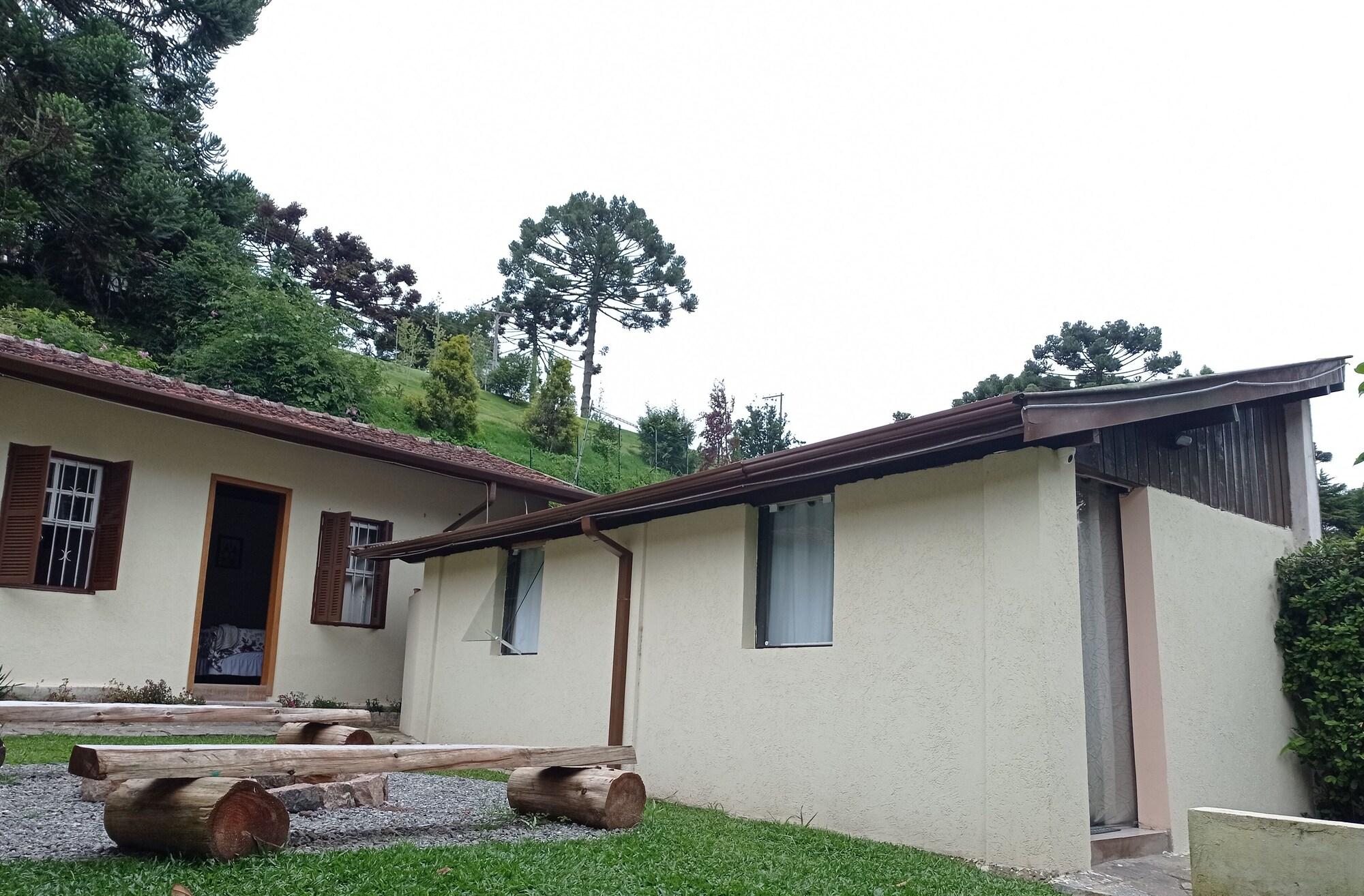 Vista da fachada A Nossa Casinha