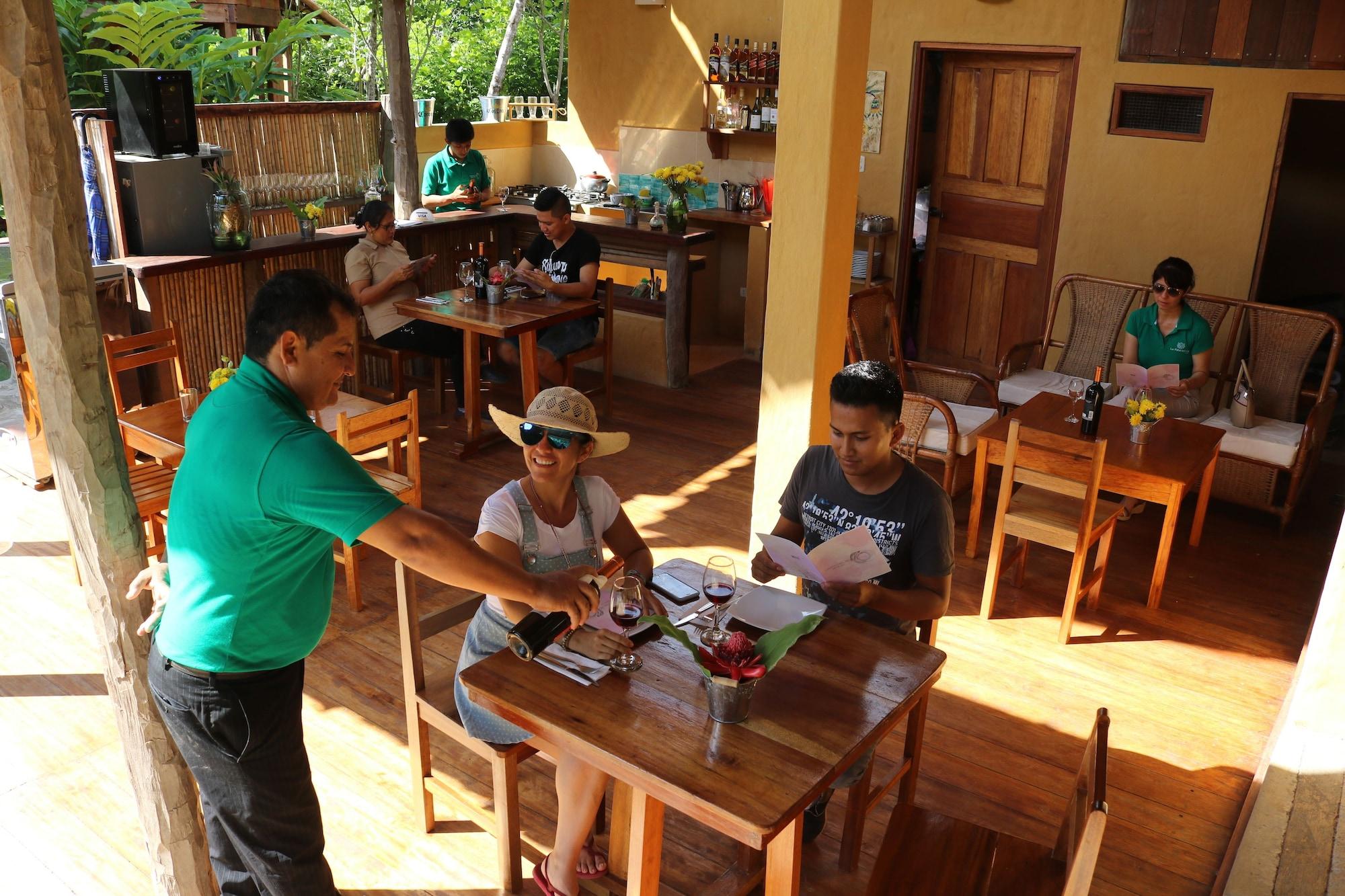 Restaurant Canto del Rio Lodge