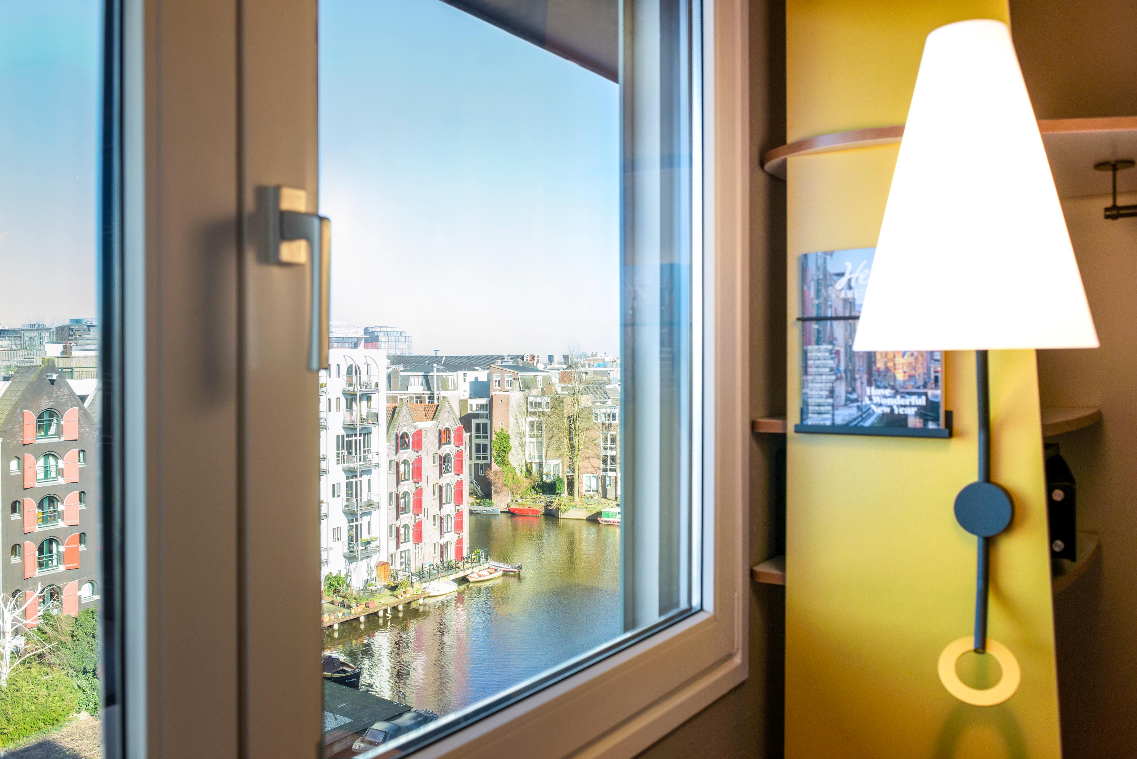 Vista Exterior ibis Amsterdam Centre Stopera