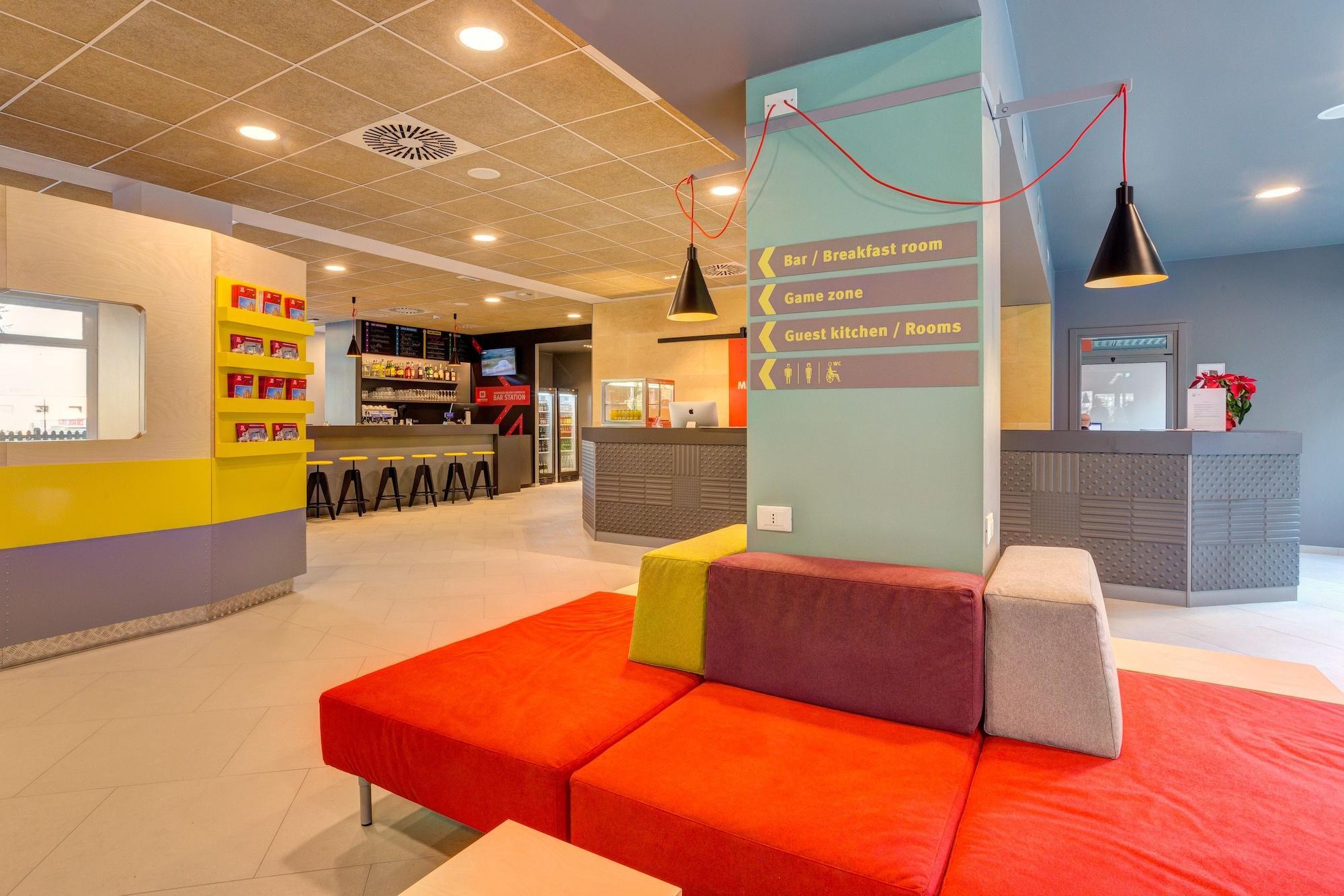 Vista Lobby Meininger Milano Garibaldi