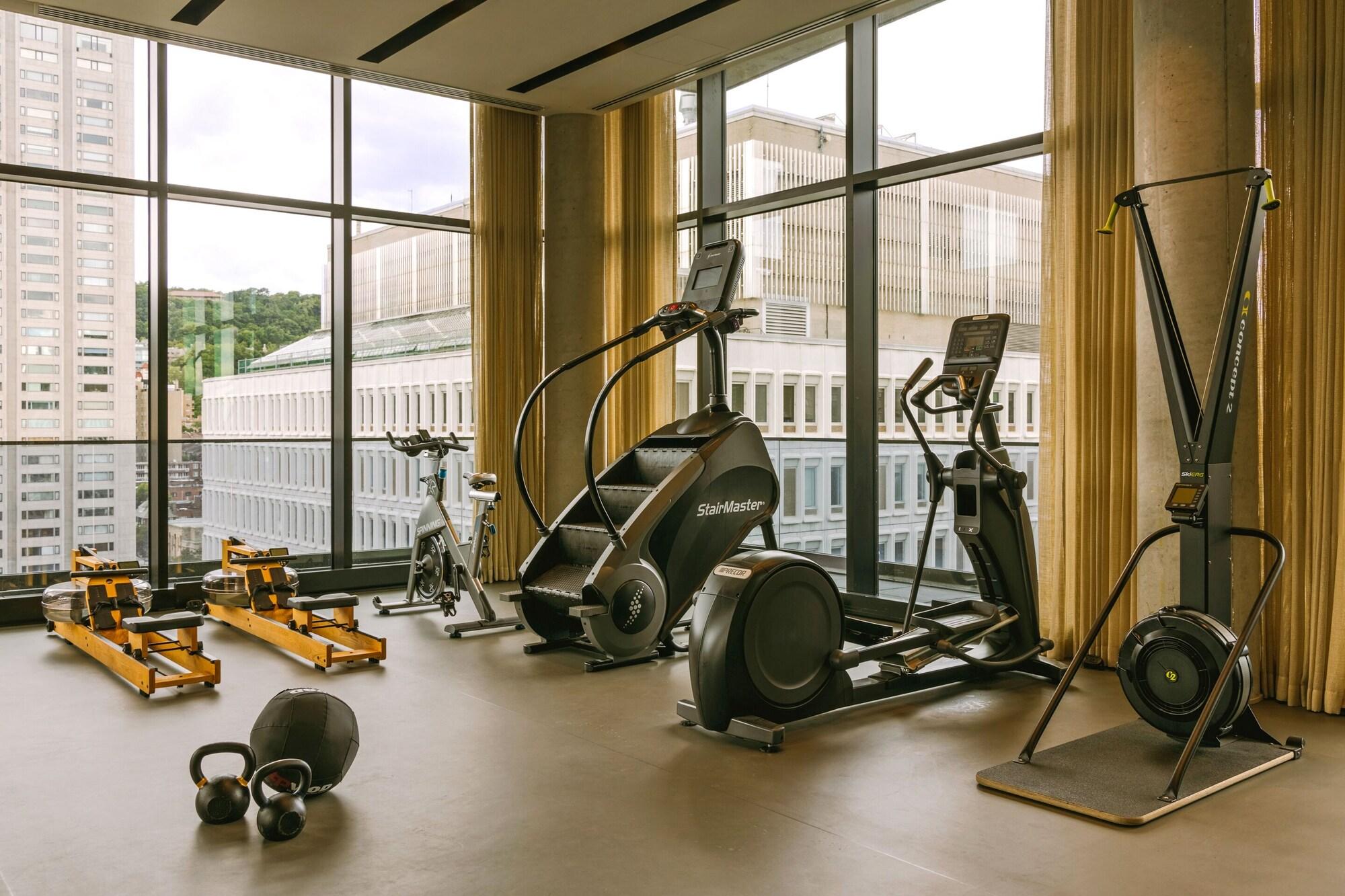 Gimnasio Sonder Maisonneuve Apartments