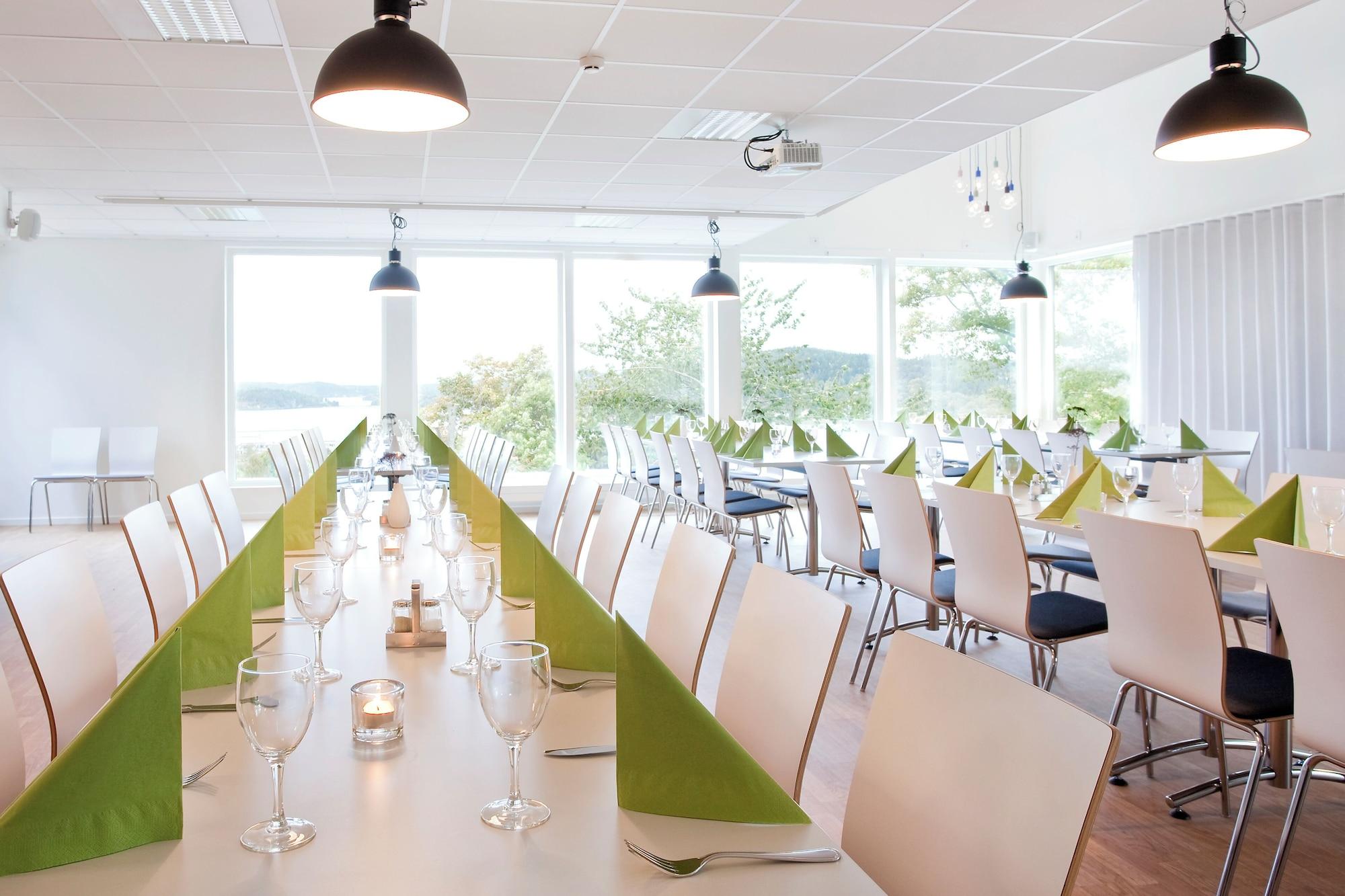 Restaurant Ljungskile Folkhögskola Kurs & Konferens Hotell