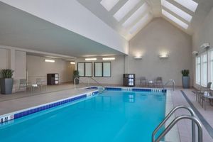 Paquete - Residence Inn by Marriott Toronto Airport