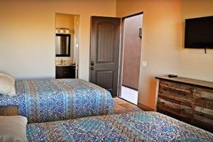 Alquiler Vacacional - Lake Powell Luxury: Brand New 4BR Home, Boat-Friendly 50ft Garage