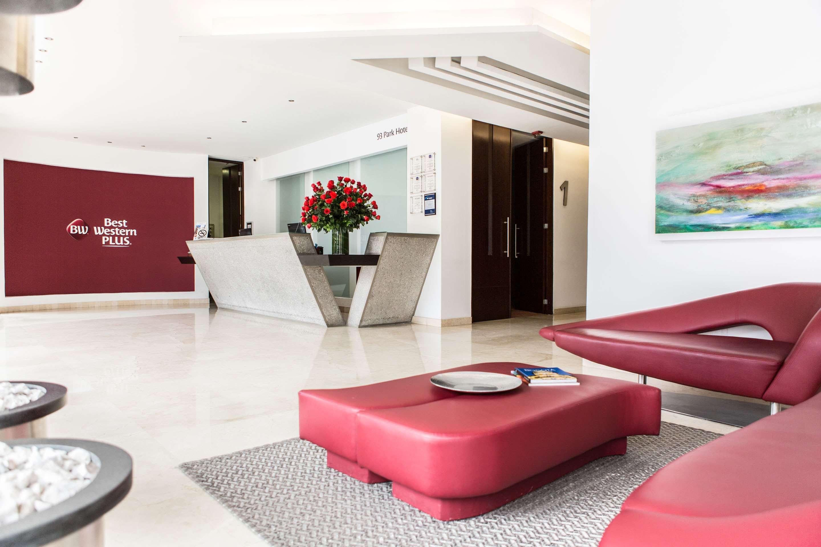 Vista Lobby Best Western Plus 93 Park Hotel
