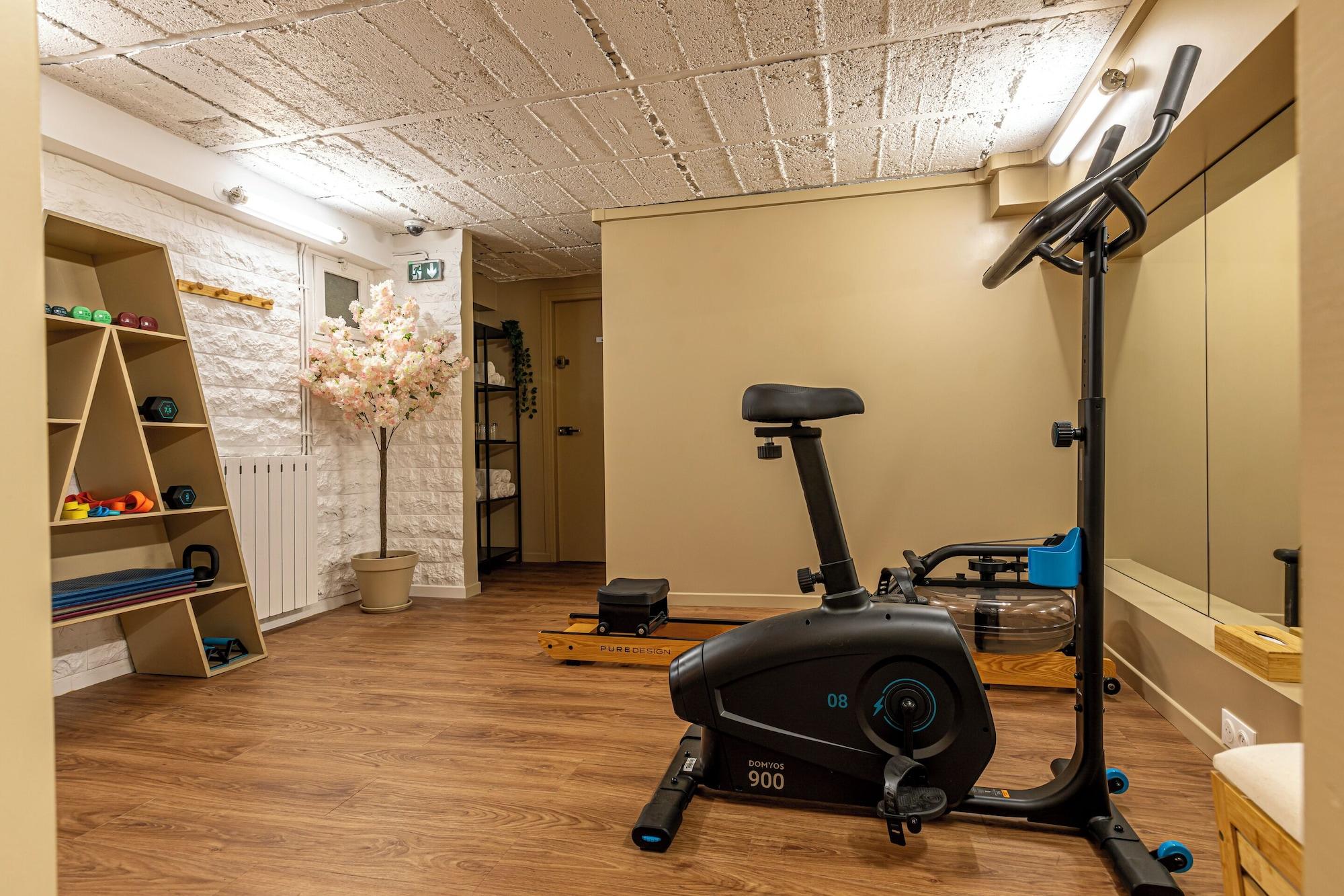 Gimnasio Hôtel Alpha Paris Eiffel by Patrick Hayat