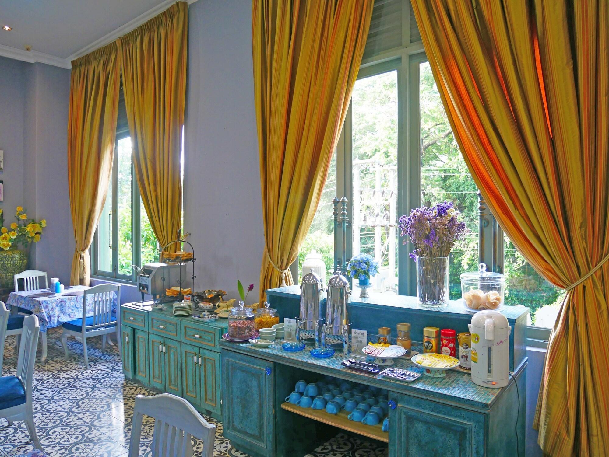 Restaurant At Pingnakorn Huaykaew Chiangmai