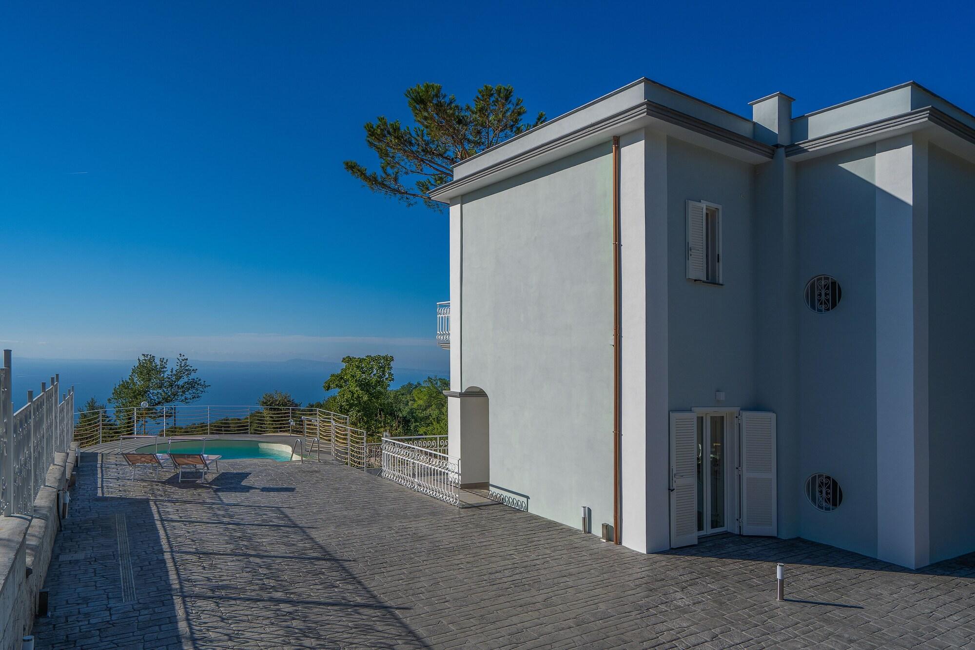 Comodidades del Alojamiento Villa Ariele