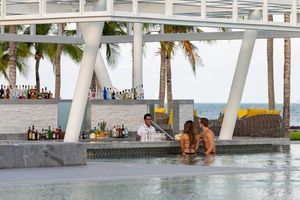 Mejores Hoteles en Playa Mujeres con Actividades para Niños