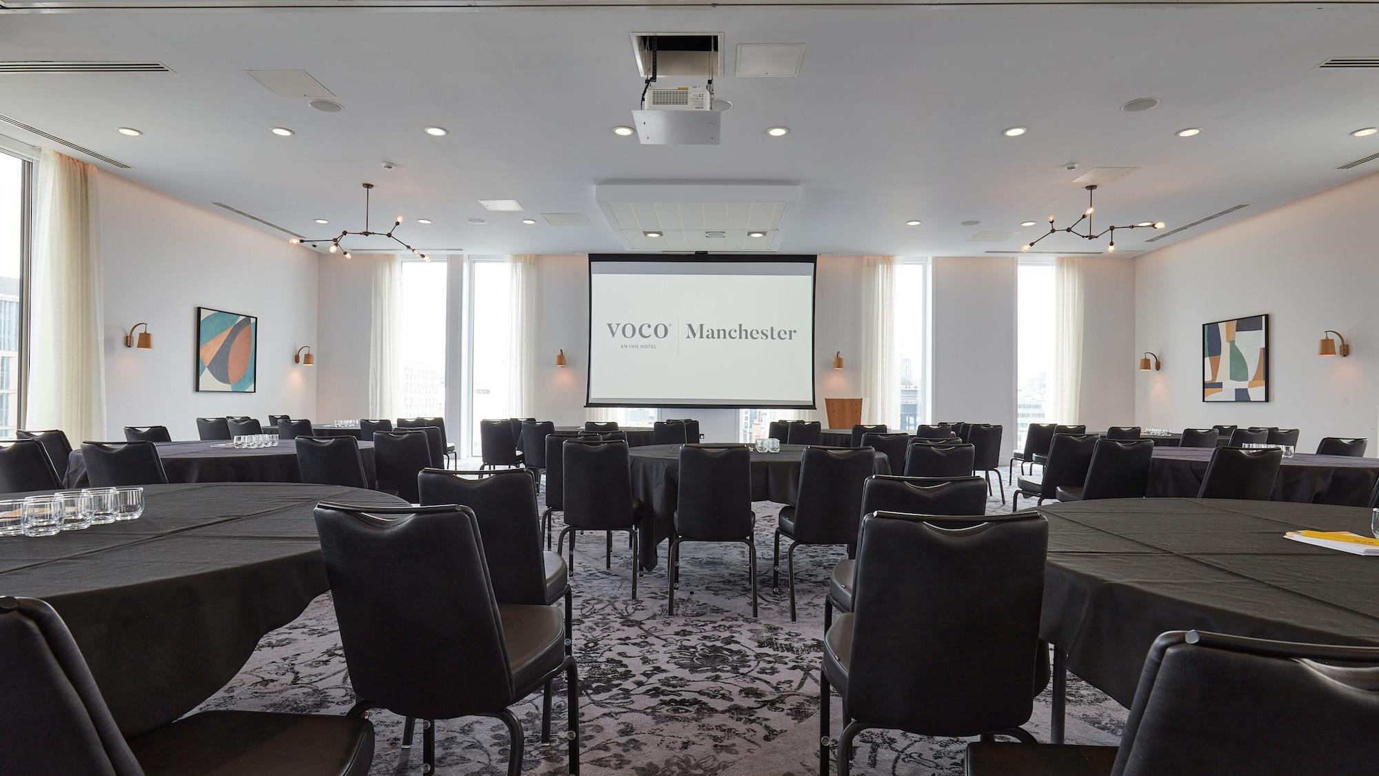 Sala de Reuniones voco Manchester City Centre by IHG