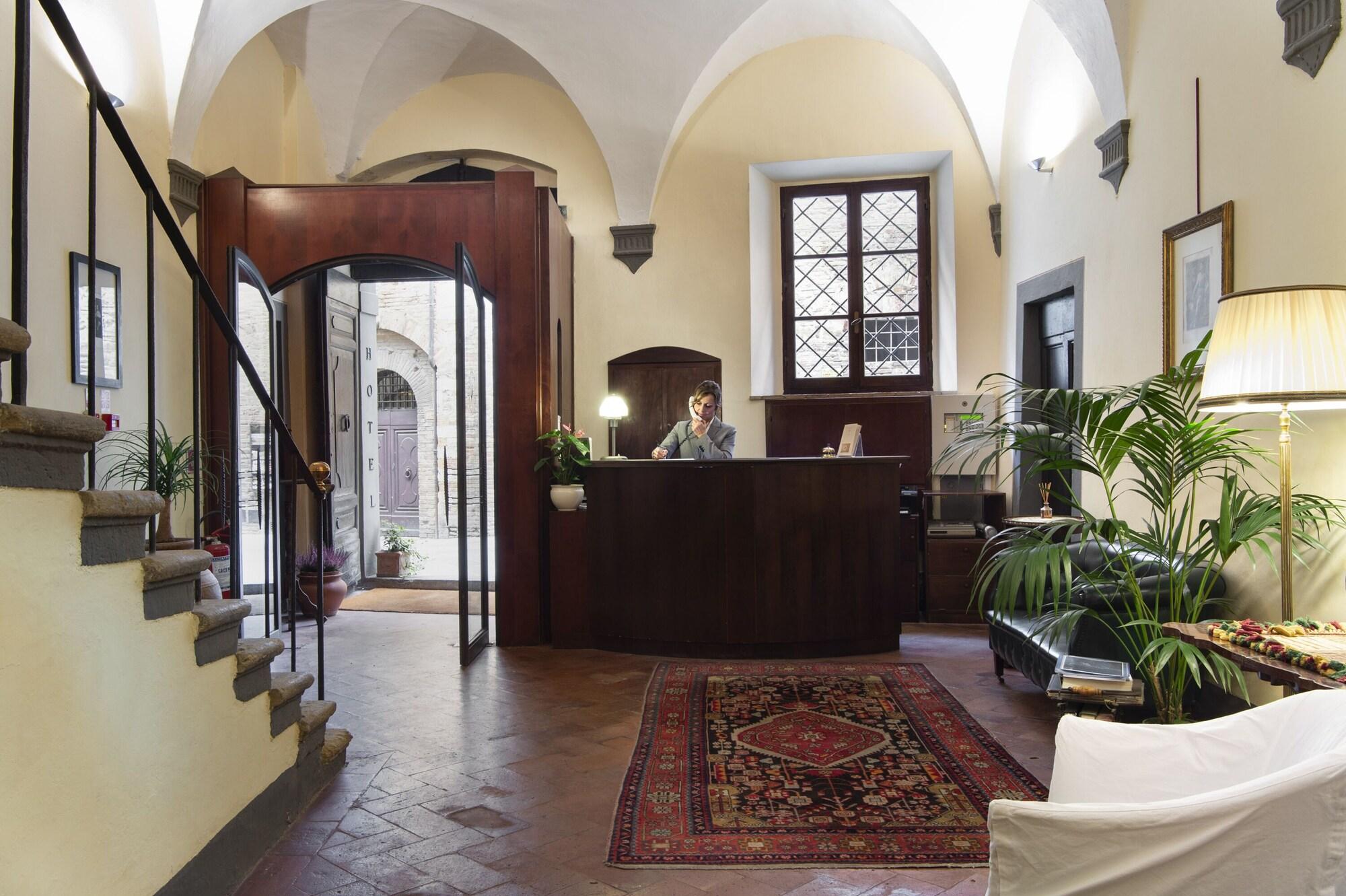 Vista Lobby L'Antico Pozzo