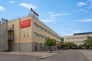 Alojamiento - Ramada by Wyndham Valencia Almussafes