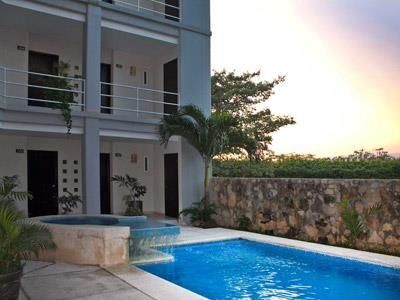Hotel Rs Suites