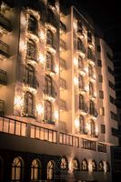 Alojamiento - The Grand Palace Hotel