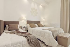 Alquiler Vacacional - FLOS Guest House