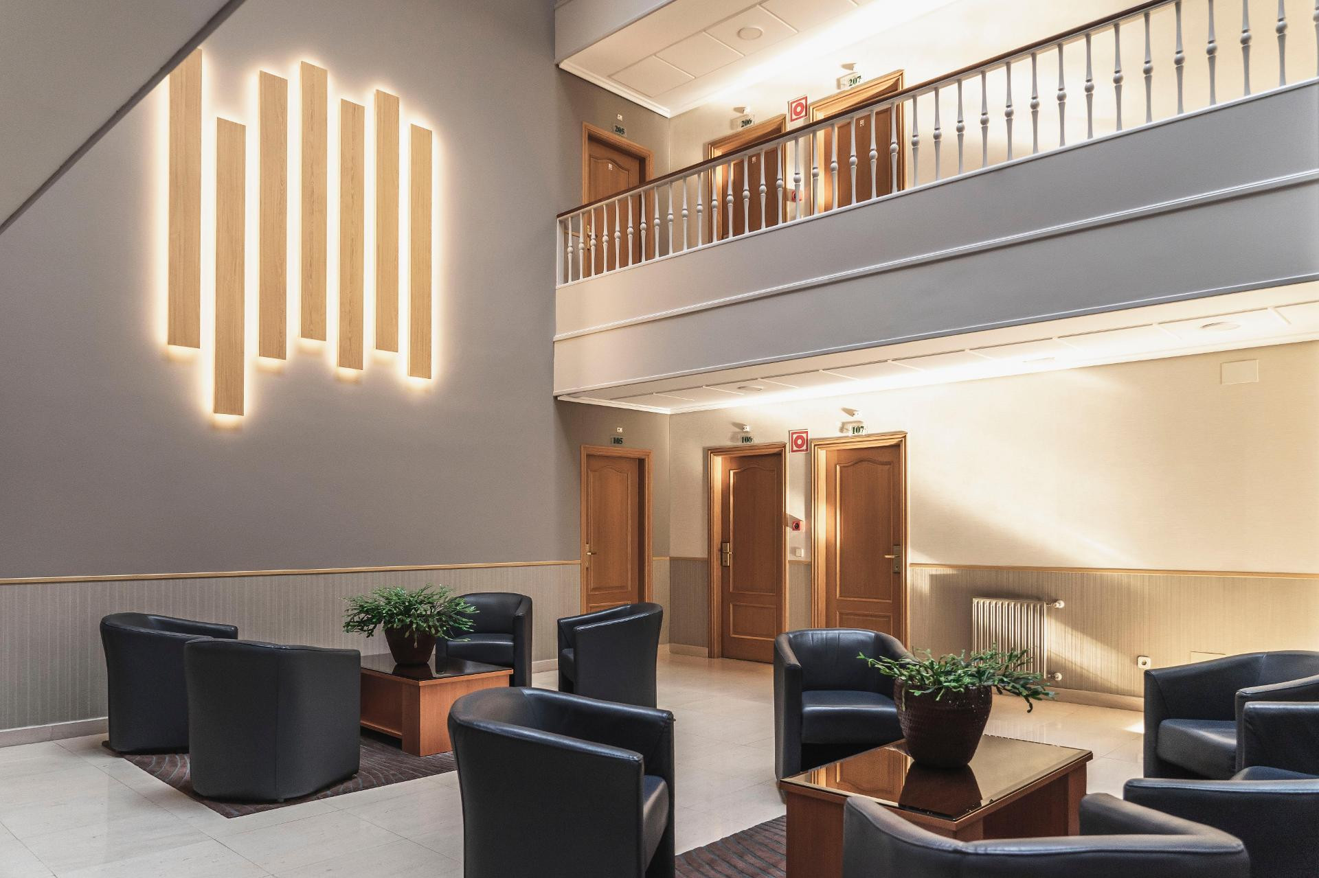Vista Lobby Crunia