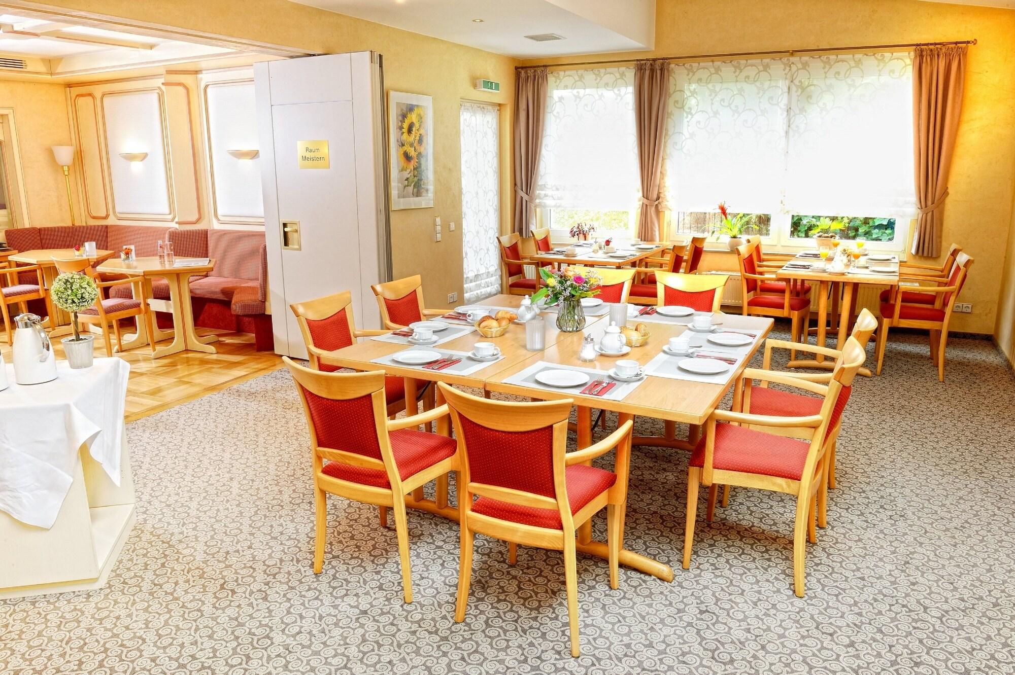 Restaurant Wellnesshotel Rothfuss mit Spa und 2 Schwimmbädern