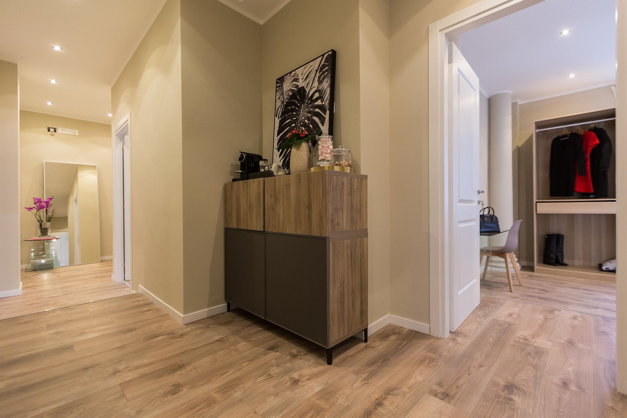 Vista Lobby 126 Gracchi Suites
