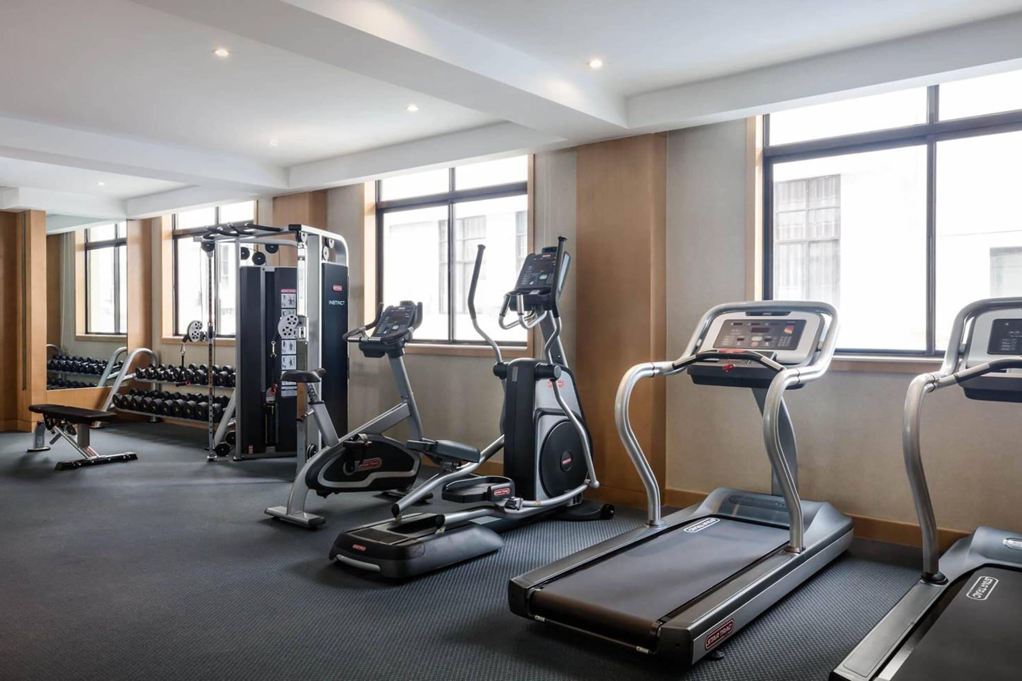 Gimnasio Fairfield by Marriott Shanghai Jingan