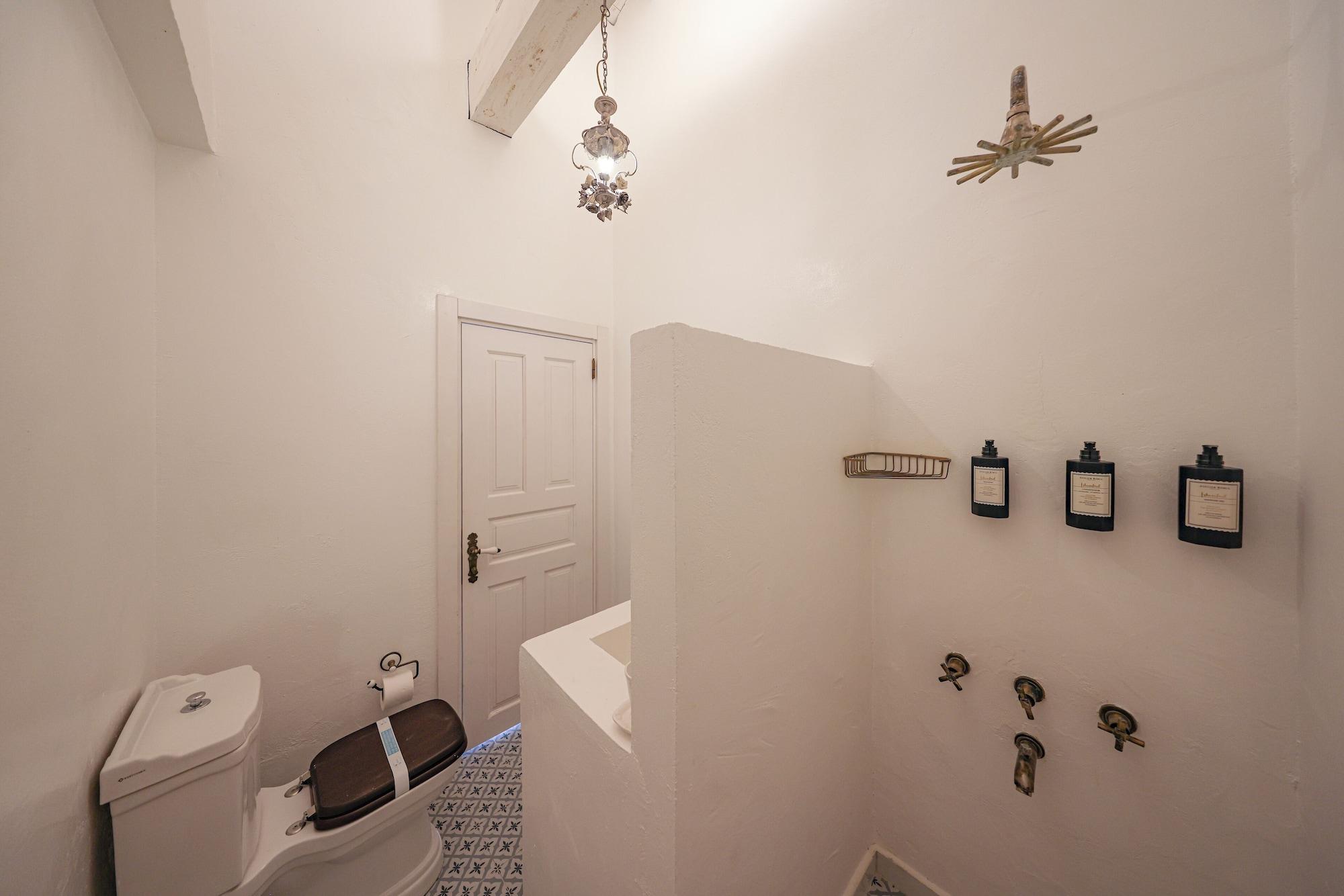 Equipamiento de Habitación PERA ALAÇATI