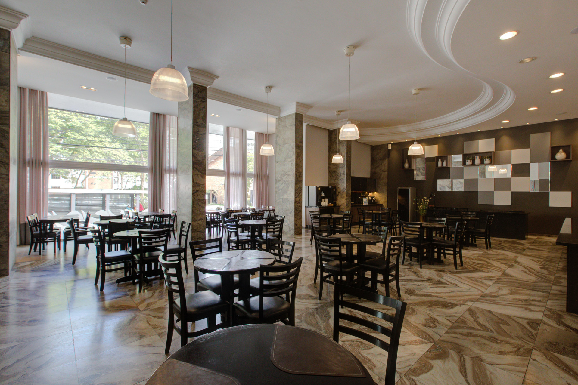 Comodidades del Alojamiento Slaviero Blumenau