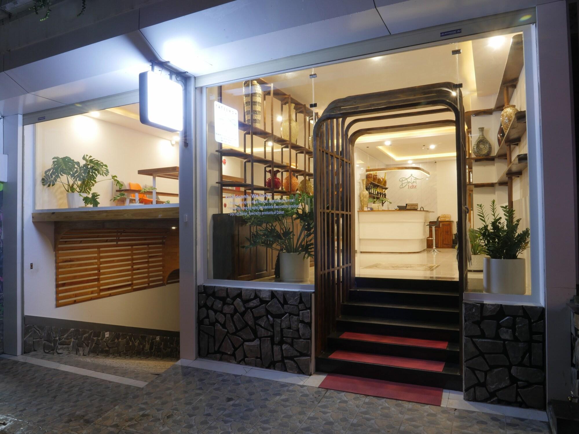 Vista Exterior Feliz Dalat Homestay