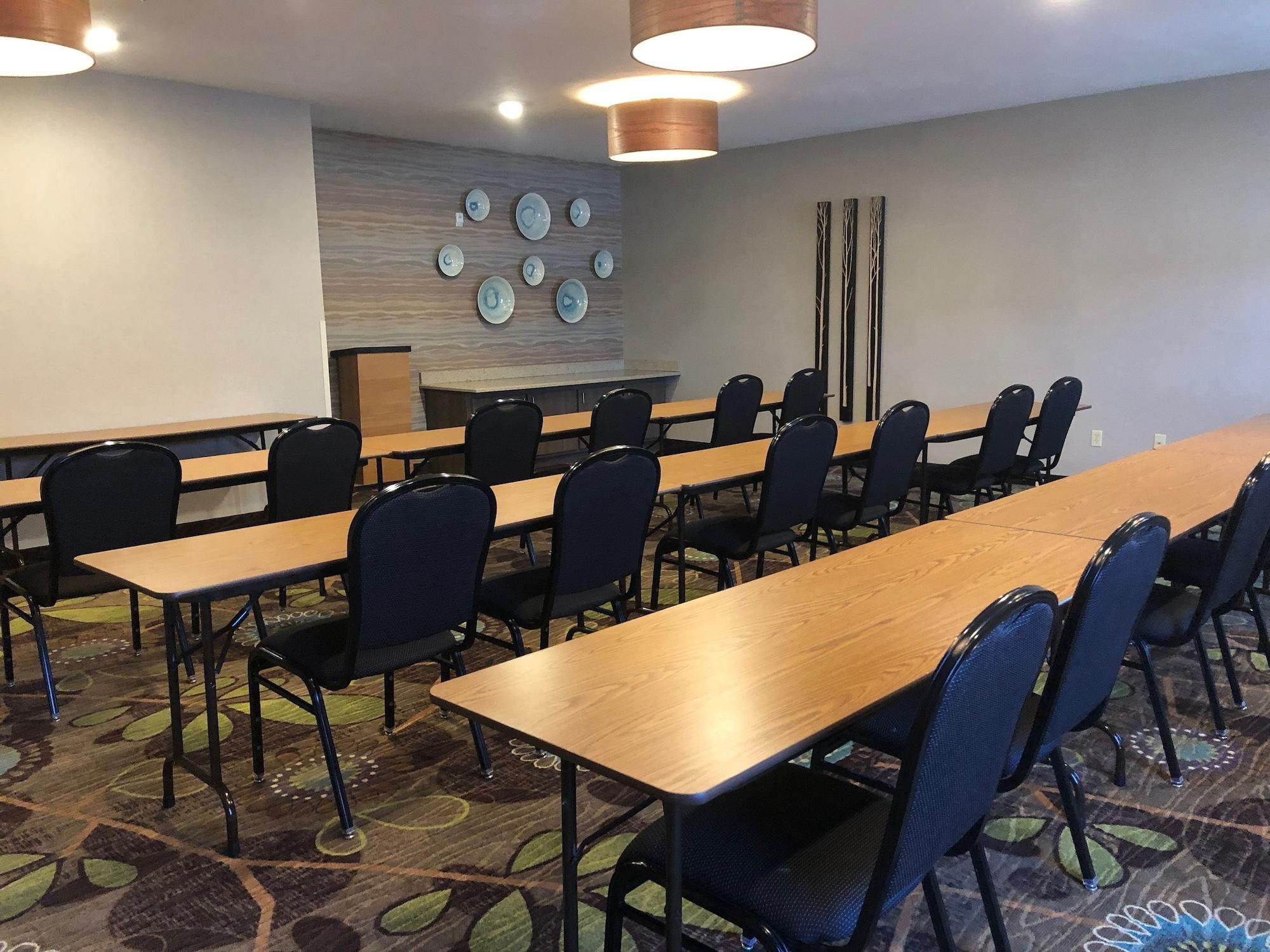Sala de Reuniones Holiday Inn Express Munising-Lakeview by IHG