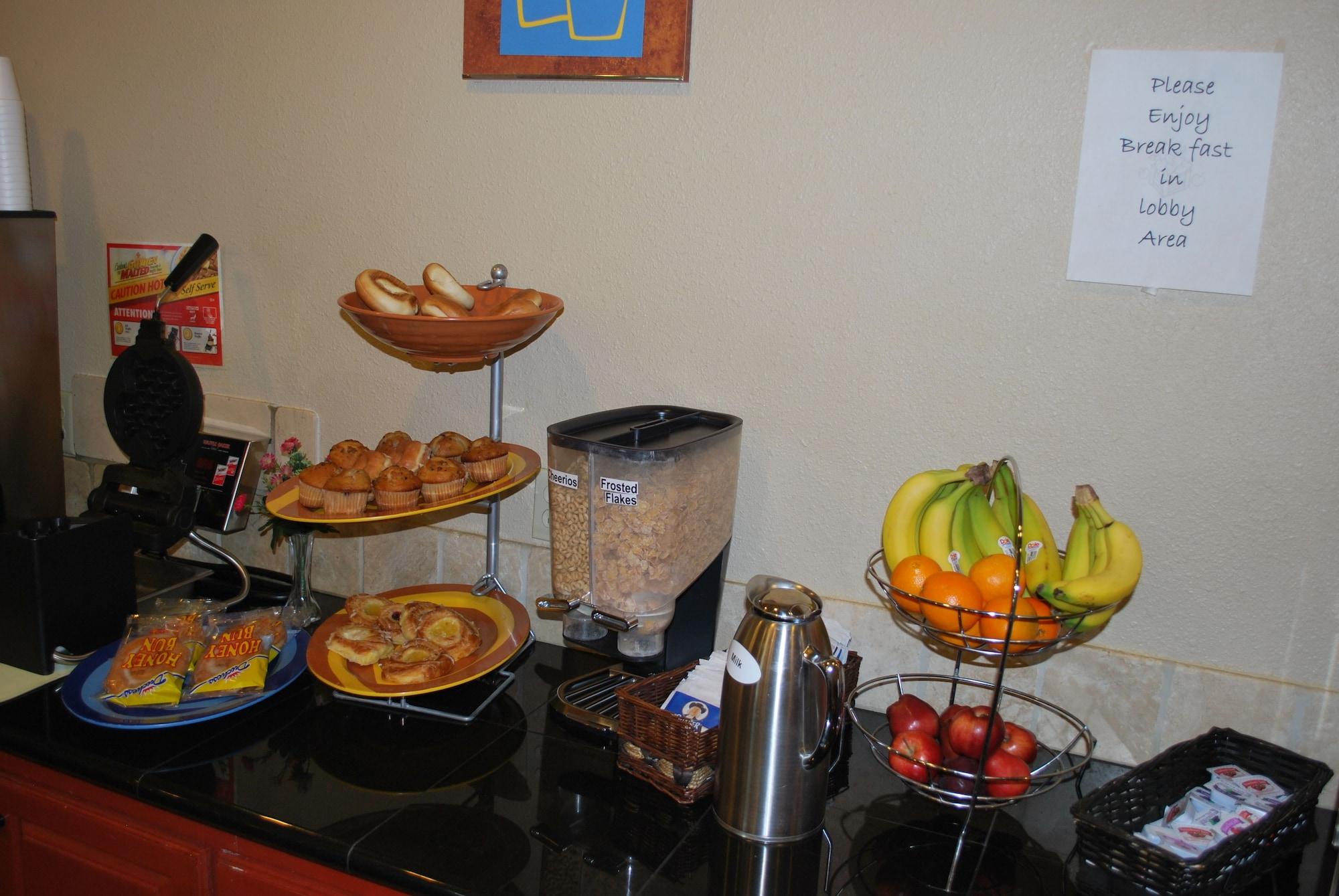 Restaurant Americas Best Value Inn Lubbock E