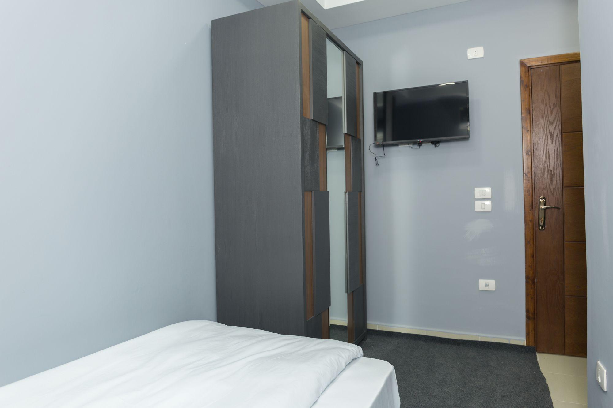 Set de Habitación Capital Hotel