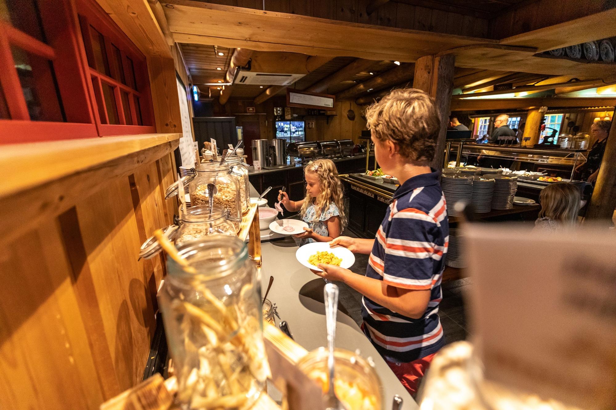 Restaurant Hunderfossen Leiligheter Hafjell