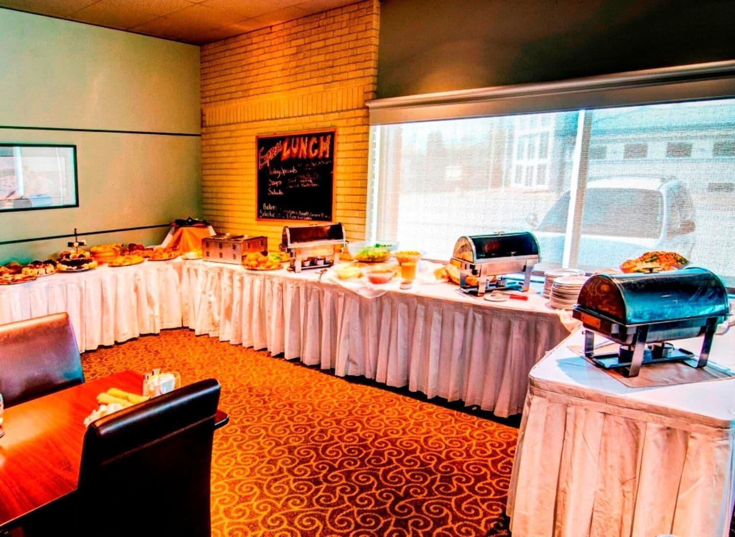 Sala de Reuniones Wescana Inn