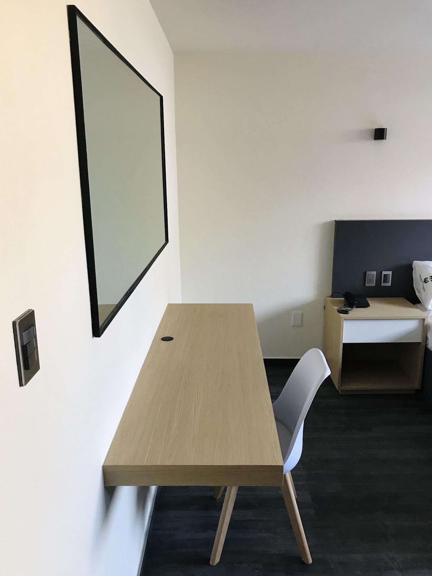Set de Habitación Hotel Conde Alameda - CDMX