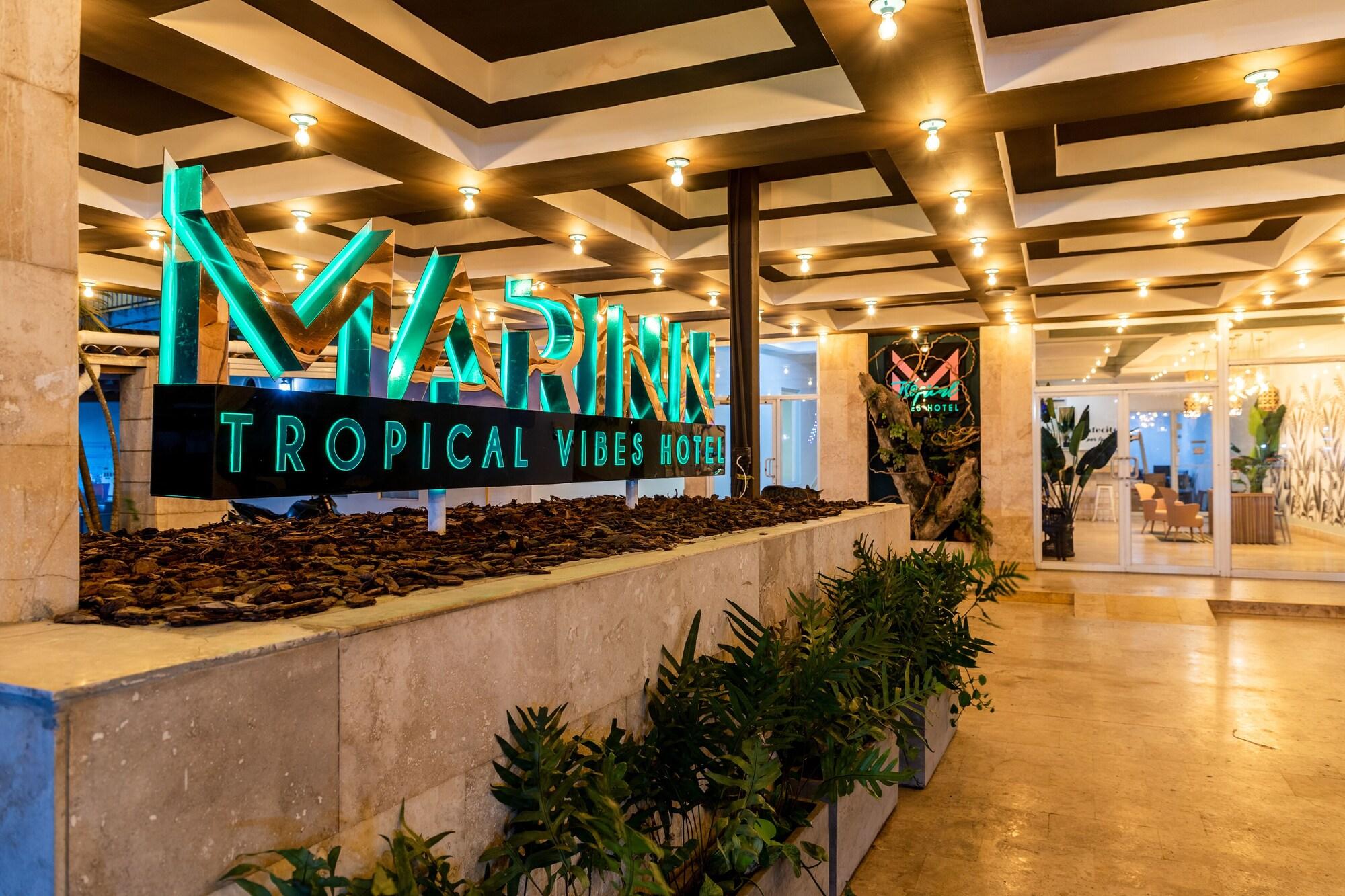 Vista Exterior MARINN Tropical Vibes Hotel